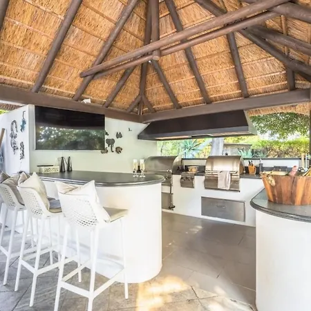 Villa Will Fall In With Beautiful House Marbella