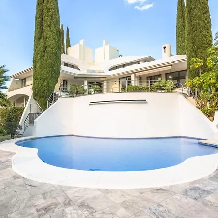 Villa Will Fall In With Beautiful House Marbella