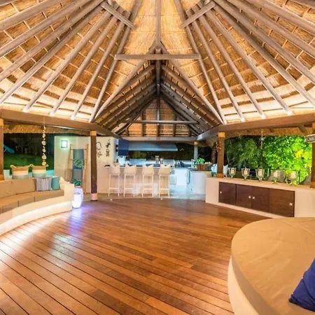 Will Fall In With Beautiful House Villa *