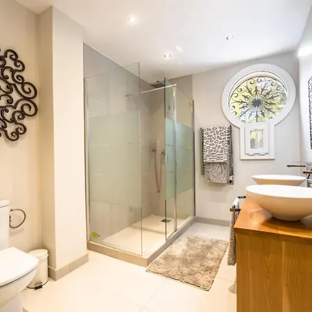 Villa Will Fall In With Beautiful House Marbella